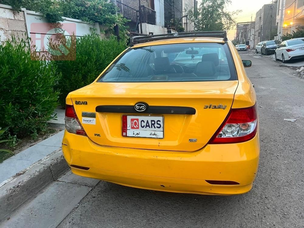 بی وای دی F3
